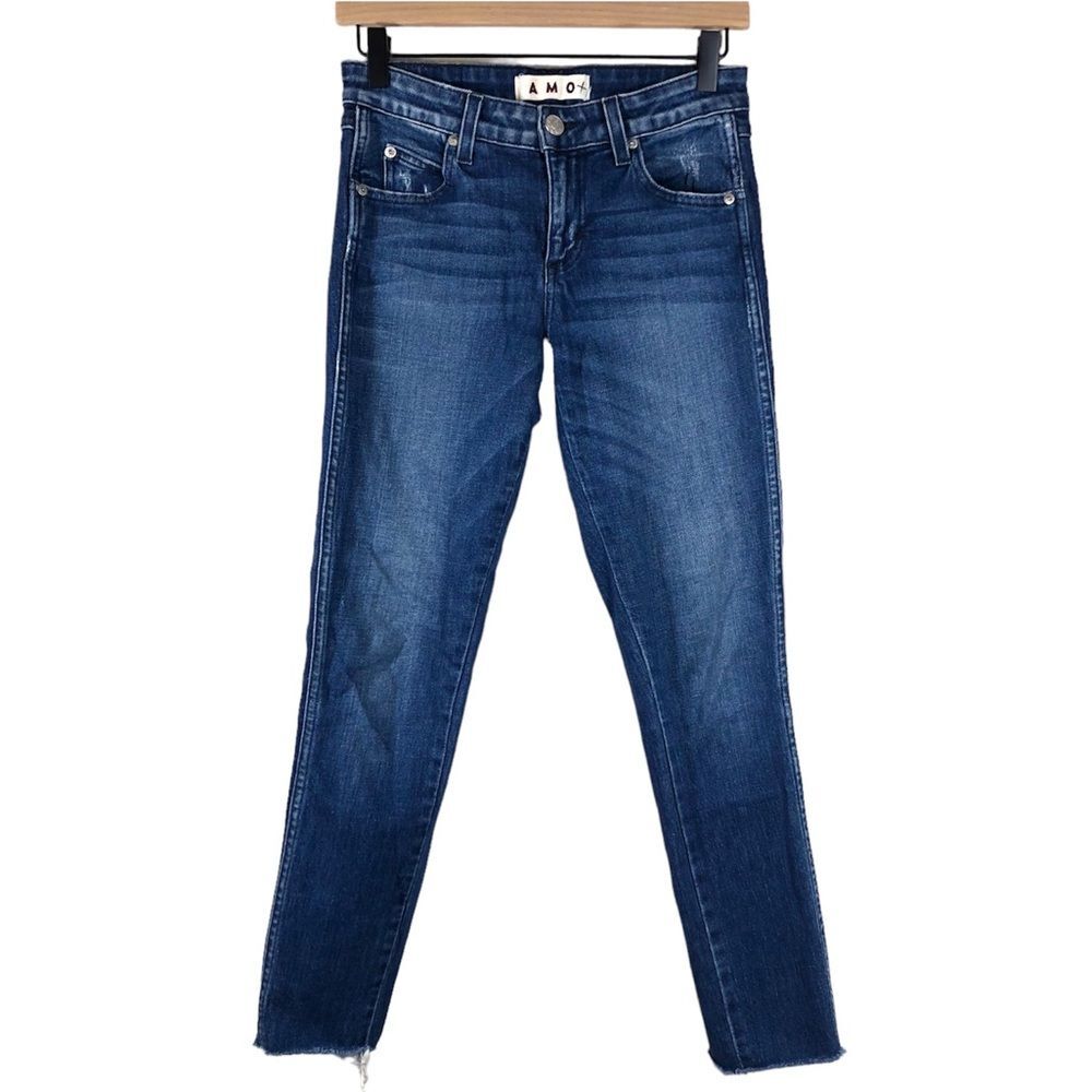AMO Stix Crop Raw Hem Jeans in Sweet Heart Medium Wash Size 25